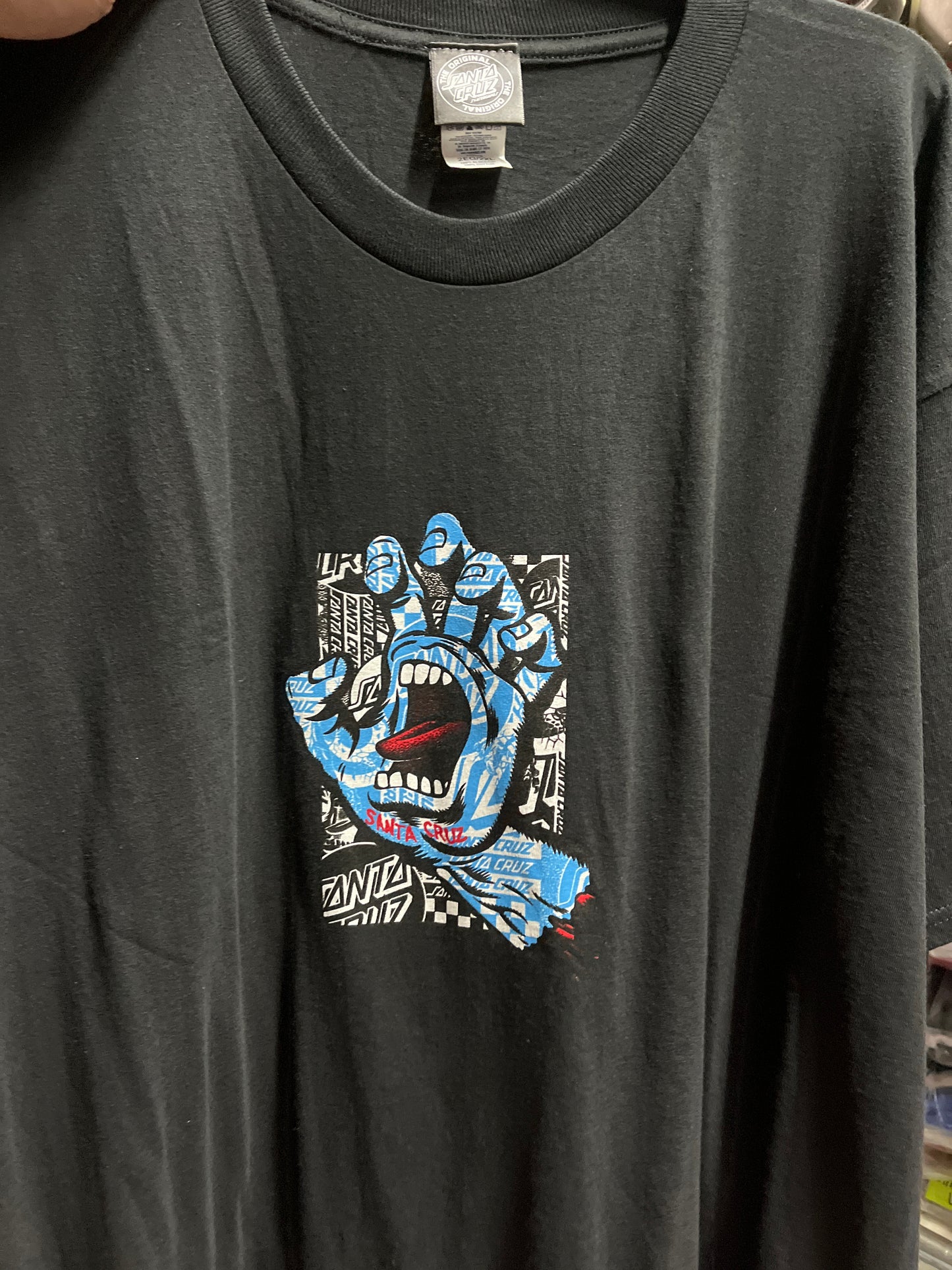 Santa Cruz Skateboard T Shirt Flier Screaming Hand Black
