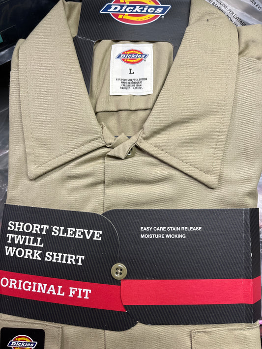 Dickies 1574 Original Fit Short Sleeve Work Shirt Khaki