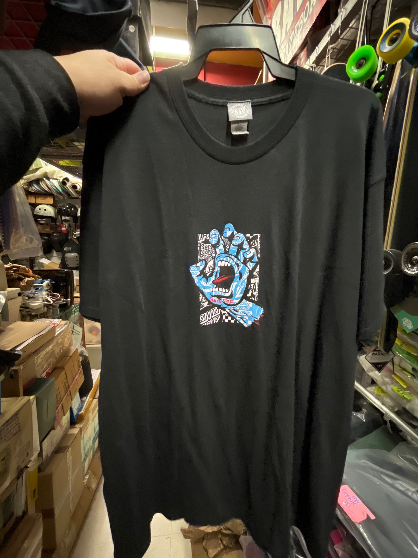 Santa Cruz Skateboard T Shirt Flier Screaming Hand Black