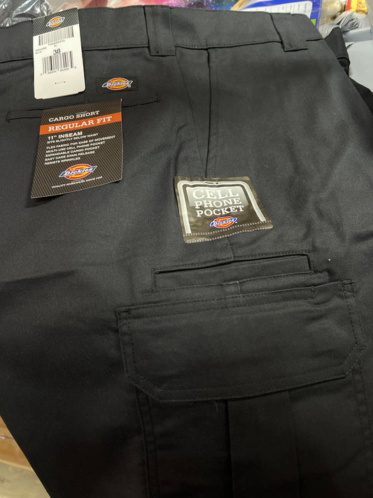 Dickies 556 11” Regular Fit Cargo Work Shorts Black