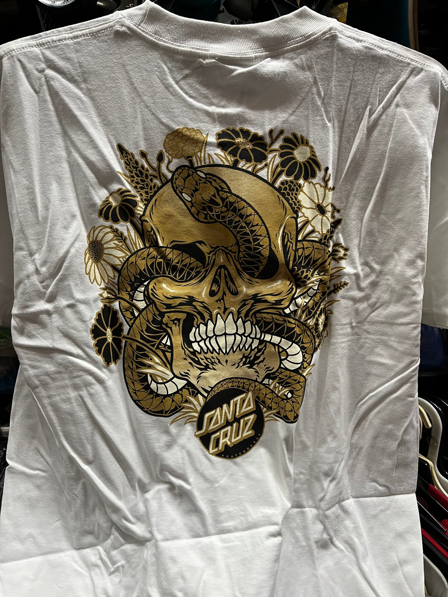 Santa Cruz skateboard t shirt Botanic Skull White