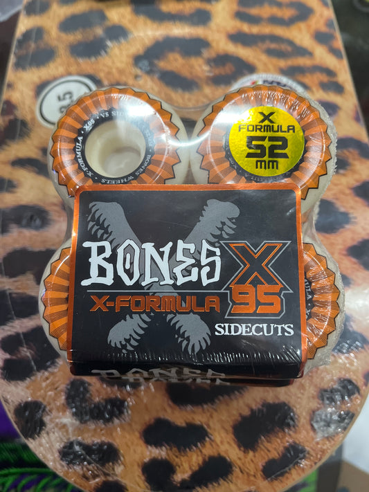 Bones Skateboard Wheels X Formula 95 52mm side cut V5