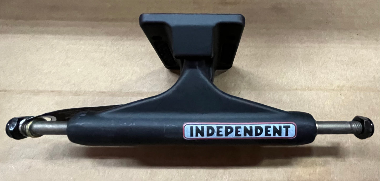 Independent Trucks BAR 139s PAIR