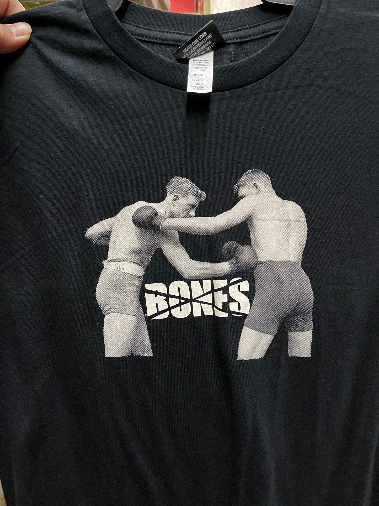 Vintage Bones Wheels Skateboard T Shirt Boxing Black