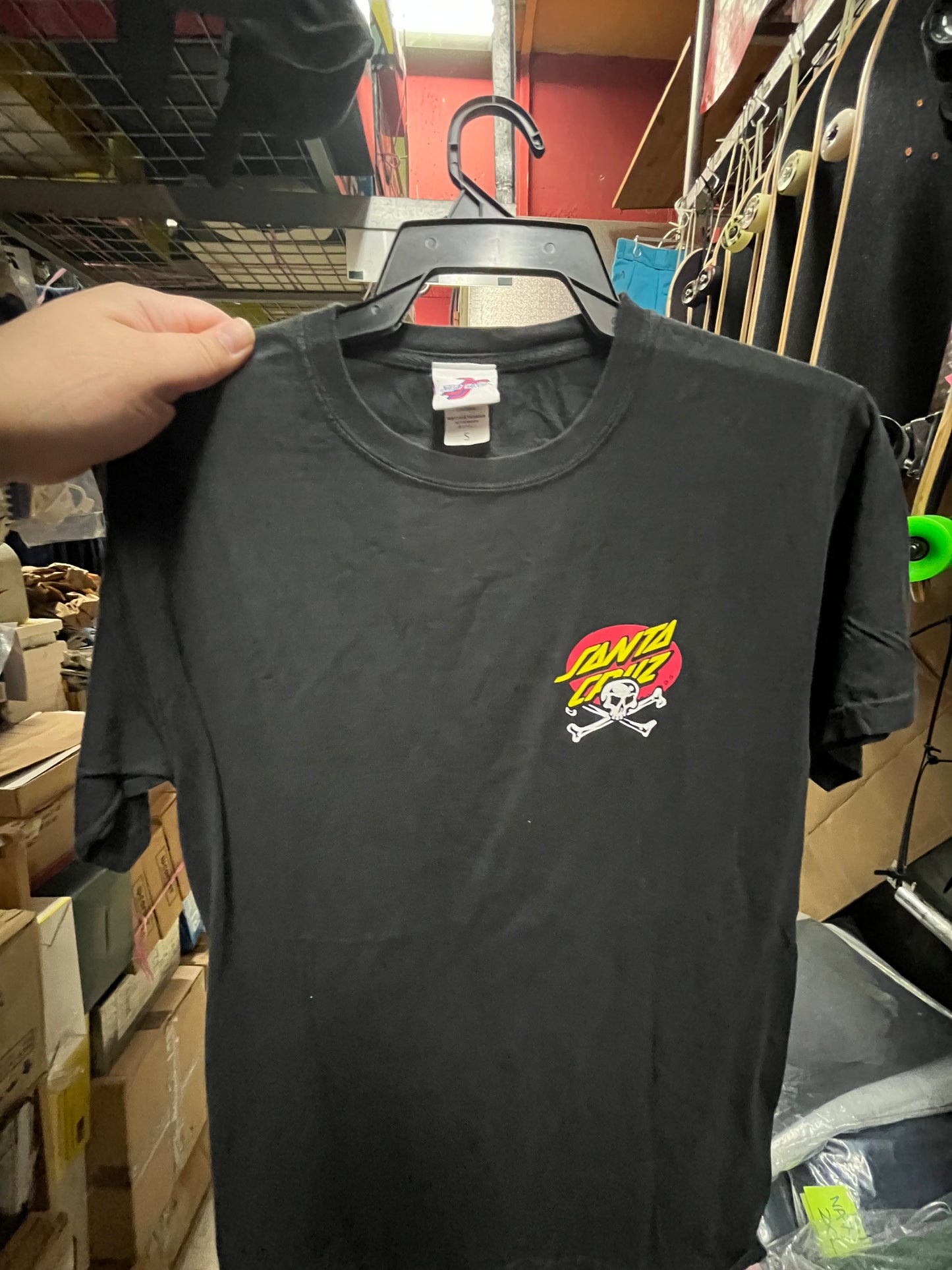 Santa Cruz Skateboard T Shirt Screaming Hand Hulk Black