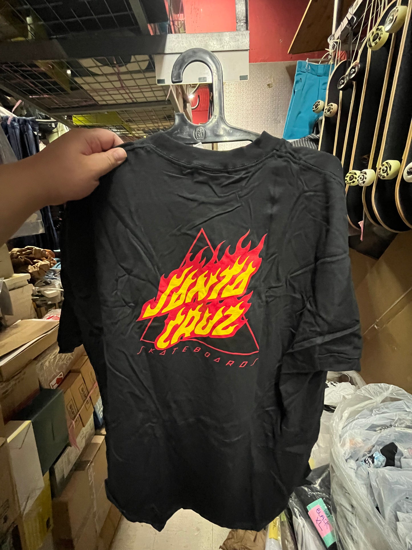 Santa Cruz skateboard t shirt fire triangle black