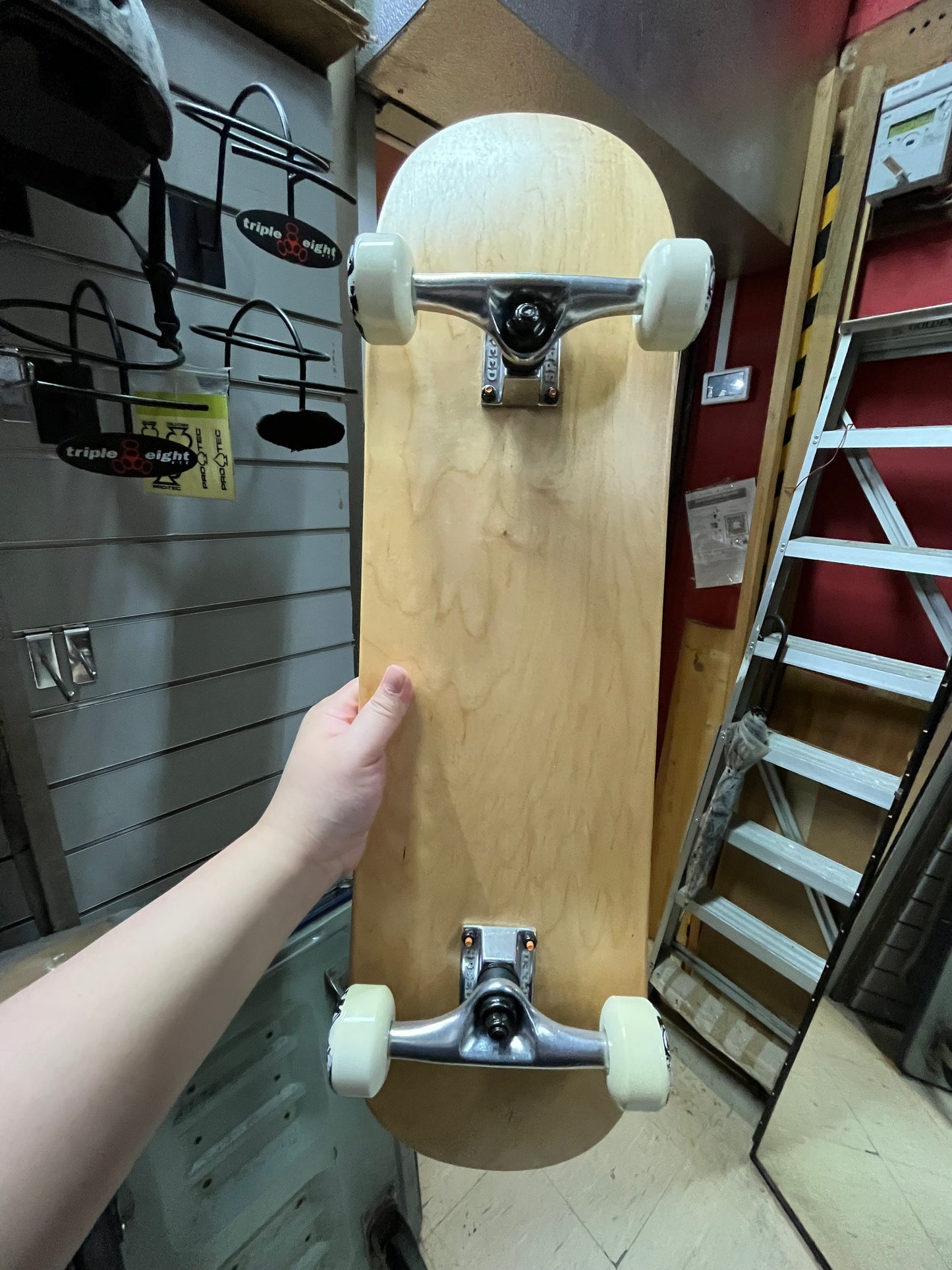 Speed Complete Skateboard Natural 8”