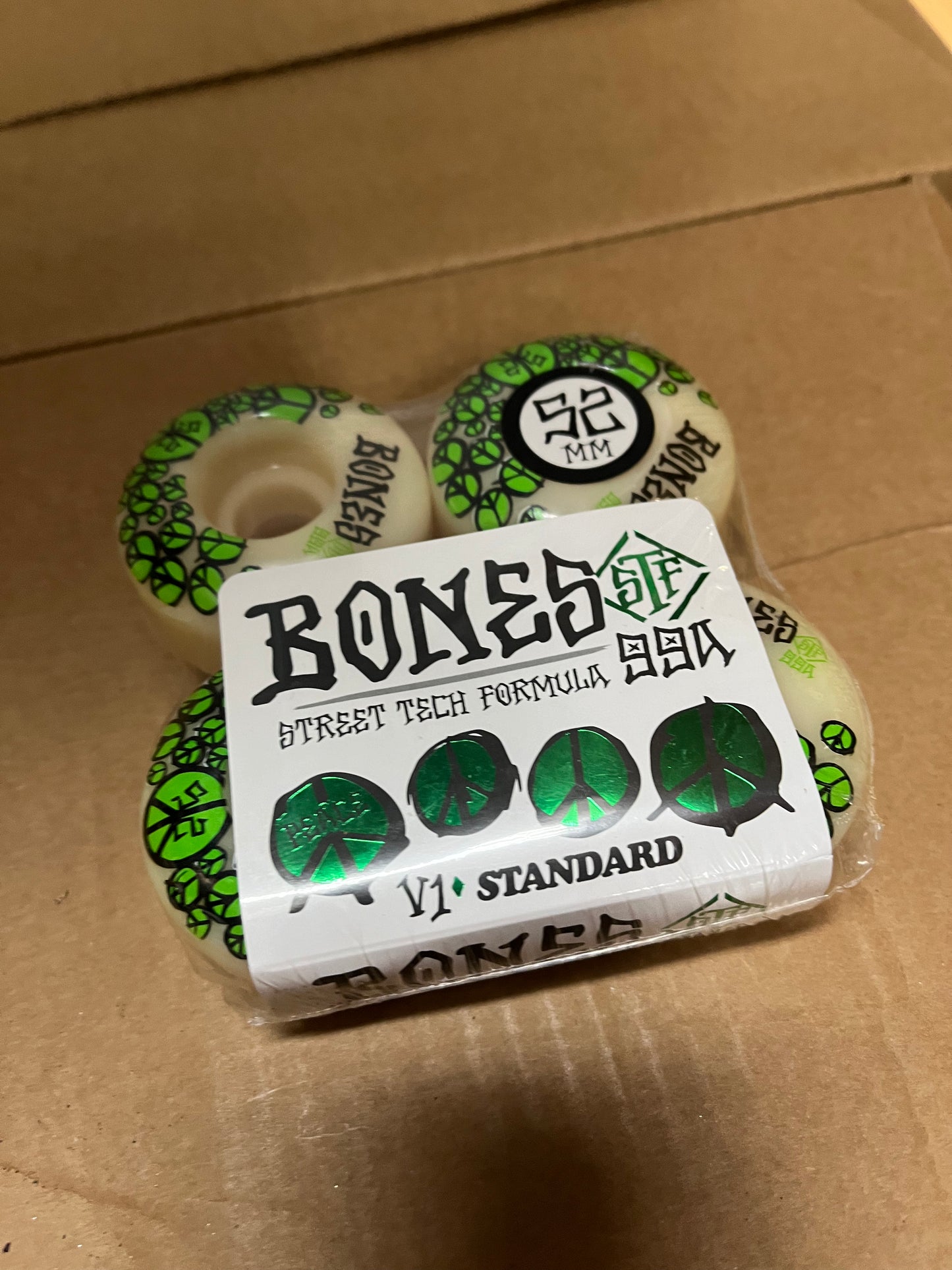 Bones wheels peace 52mm V1 standard 99a