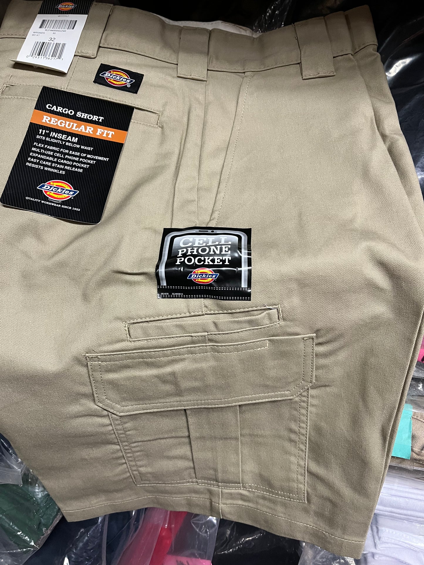 Dickies 556 11” Regular Fit Cargo Work Short Khaki
