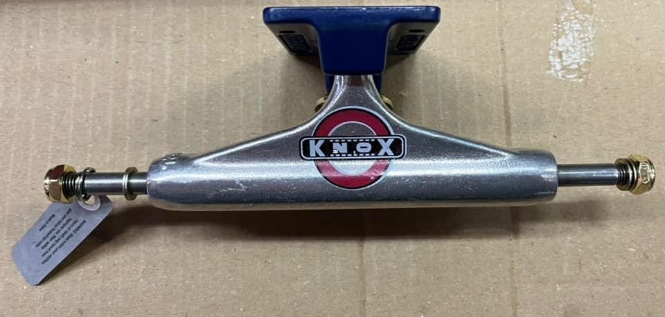 Independent skateboard trucks Knox 139