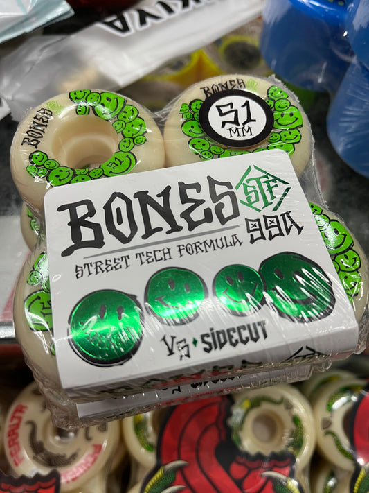 Bones skateboard wheels STF 99a 51mm v5 side cut