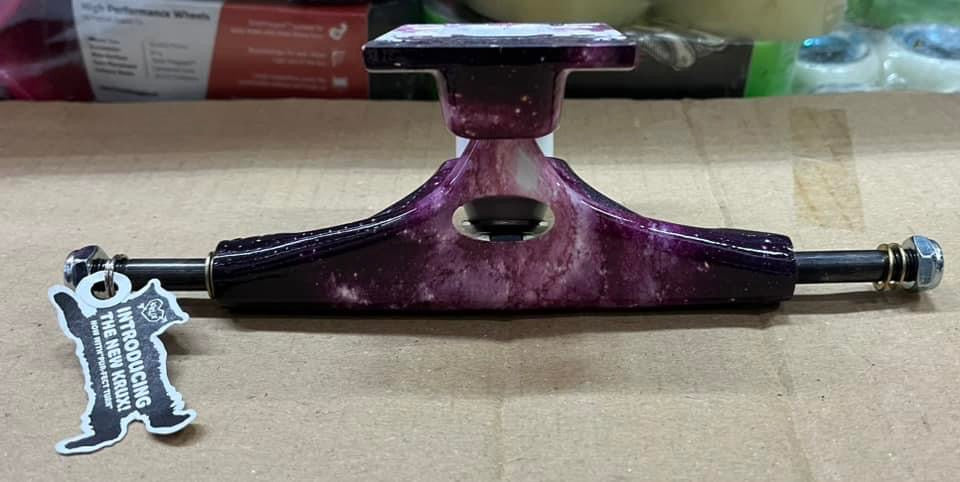 KRUX skateboard trucks Galaxy 8”